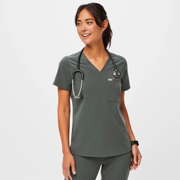 Bonsai Catarina™ - One-Pocket Scrub Top - Picture 1 of 4